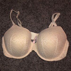 Brand new never worn Victoria secret bra